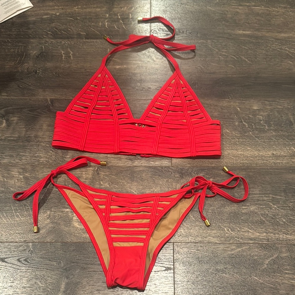 Beach bunny swim top S bottom XS
